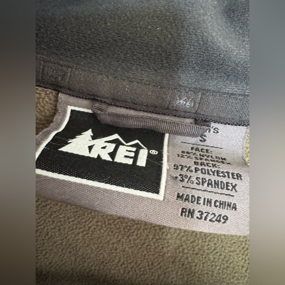 MENS SOFT SHELL REI JACKET - Picture 3 of 4